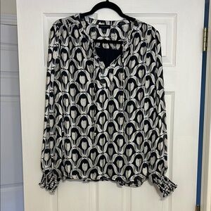 Elegant Black and White Women's Top